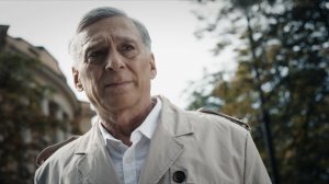 Город терпит.