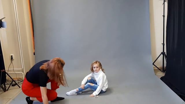 Катя учится быть моделью📸💫📸Модельные тесты🙌🤩 смотреть онлайн