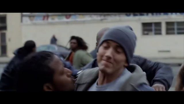 8 миля 2002 г.
