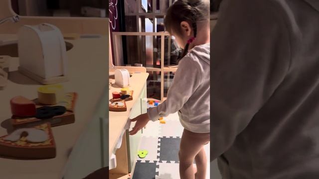 Готовлю пиццу для мамочки смотреть онлайн