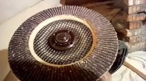 Шлифовка сруба бани из липы , краткий обзор шлифовальной машинки