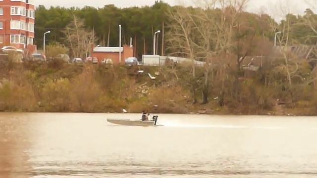 Болотоход 9 л.с., 36 км/час, самодельный винт. смотреть онлайн