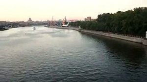 2010-07-14 Нескучный с моста против & по течению 