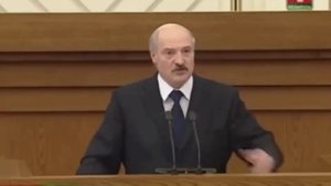 Лукашенко на японском языке