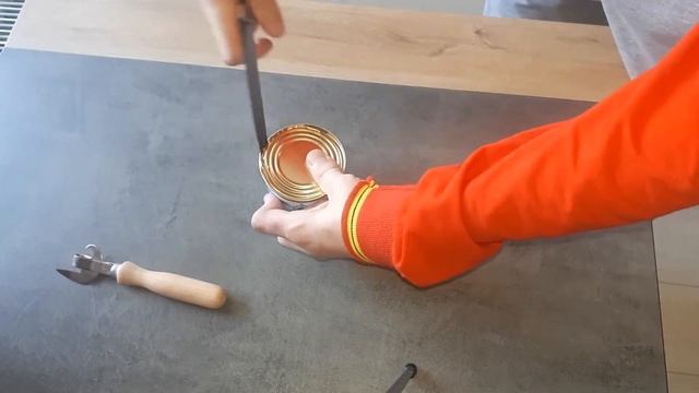 Как открыть консервы ножом смотреть онлайн