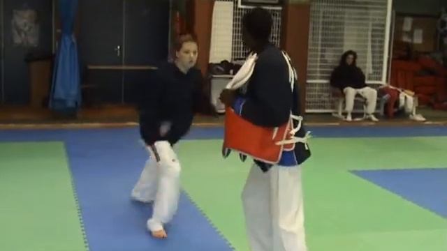 M2U00776.MPG смотреть онлайн