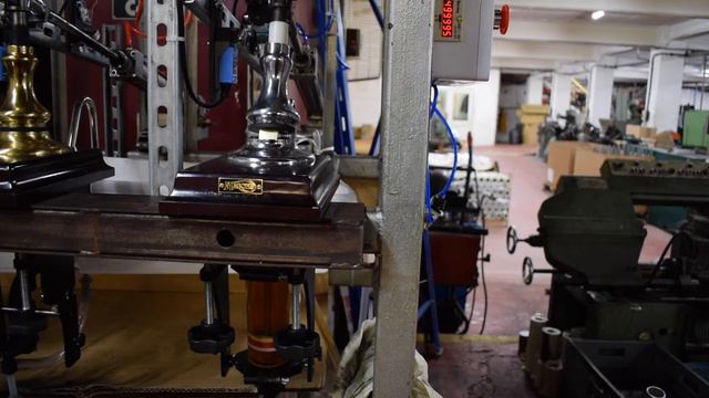 Aston Hand Pull 500,000 смотреть онлайн