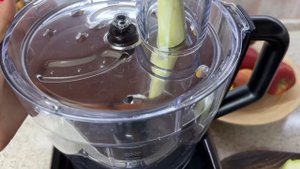 ПРОСТЫЕ И ВКУСНЫЕ РЕЦЕПТЫ ДАЧНОЙ ВЫПЕЧКИ с кухонным комбайном Oberhof Schwung C26