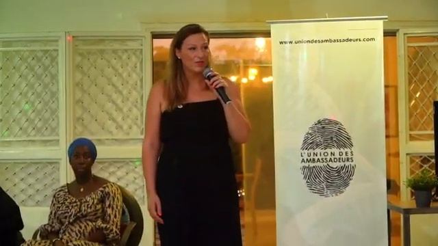 L'Union des Ambassadeurs vue par M. El Guerrab le Député des français de l'étranger смотреть онлайн