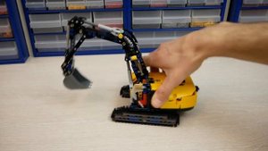 ЭКСКАВАТОР ВОЗВРАЩАЕТСЯ – обзор ЛЕГО Техник новинки 42121 на русском