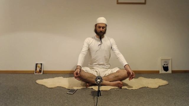 Meditace pro auru (11 min.) смотреть онлайн