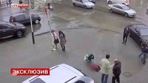 Девушка на Porsche перепутала педали Видео не для слабонервных!)
