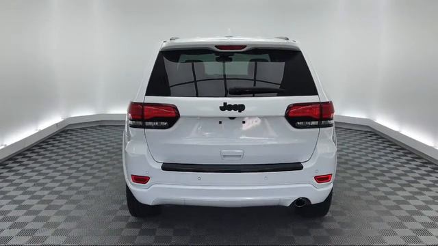 2017 Jeep GRAND CHEROKEE Sport Utility Savannah Hilton Head Beaufort Bluffton Pooler смотреть онлайн