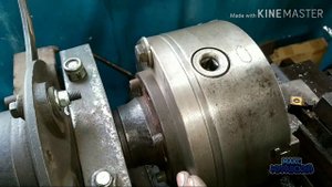 Обзор самодельного токарного станка по металлу.