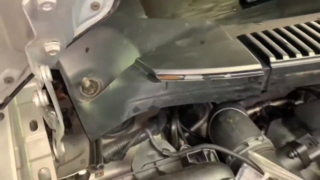 VW SHARAN замена передних стоек смотреть онлайн