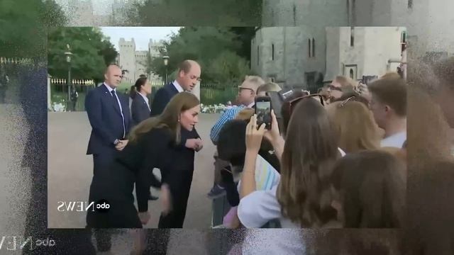 НИКТО НЕ ОЖИДАЛ! КЕЙТ МИДДЛТОН И ПРИНЦ УИЛЬЯМ ЖДУТ ЧЕТВЕРТОГО РЕБЕНКА смотреть онлайн