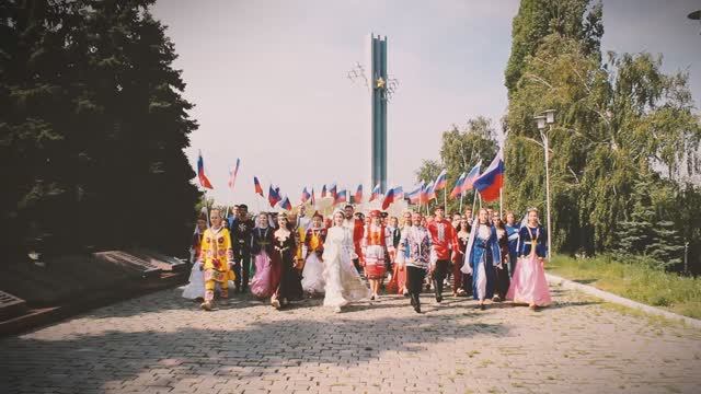 День государственного флага России в Саратовской области