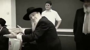 Кайфовый танец иудея (еврея) хасида.