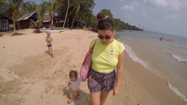 ПЛЯЖ БО ПХУТ НА ОСТРОВЕ САМУИ. ПЕРВЫЕ ВПЕЧАТЛЕНИЯ ОТ МОРЯ В ТАЙЛАНДЕ. смотреть онлайн