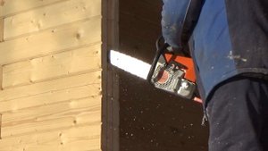 Выпил под обсадную коробку в доме из профилированного бруса