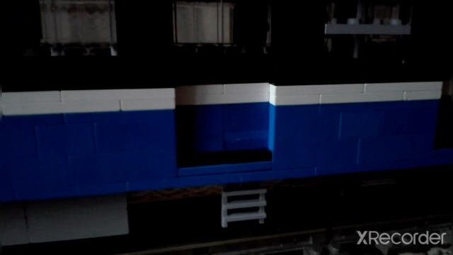 Lego метропоезд Юбилейный (81-722/723/724) смотреть онлайн