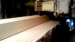ОКОННЫЙ БРУС,РАСПИЛ БРЕВНА НА РАДИАЛ СТАНКОМ БАРС