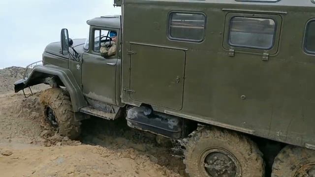 ЗИЛ 131 с двигателем КамАЗ испытания ходом!!! смотреть онлайн