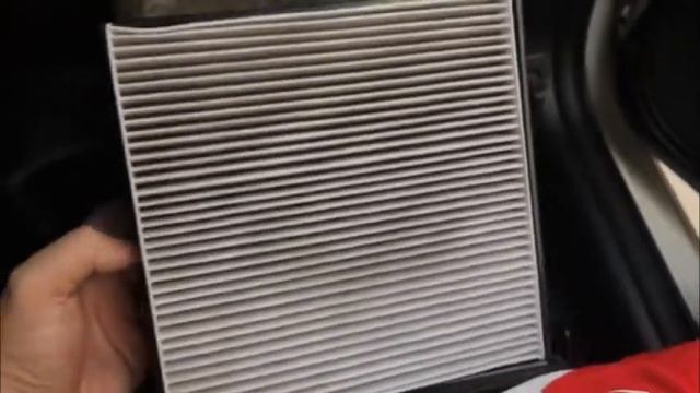 How to Change the Cabin Filter of Honda Jazz 2009 2010 2011 2012 || Tutorial смотреть онлайн
