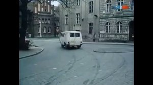 Телефон полиции 110: Кошмар (1980) car chase scene