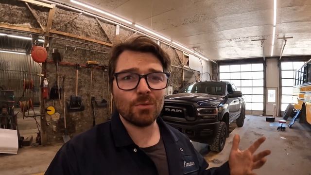 4WD Low vs 4WD High | What is the Difference? **Heavy Duty Mechanic Explains**