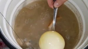 Свиная рулька в бутылке.