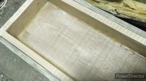 Кормушка для пчел за несколько минут