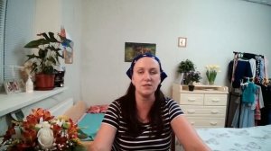 ГЛАДИЛА РУБАШКИ ДО НОЧИ...ЗАВТРА В ШКОЛУ !