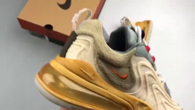 Travis Scott x Air Max 270 React Model: A-C37723 previews смотреть онлайн