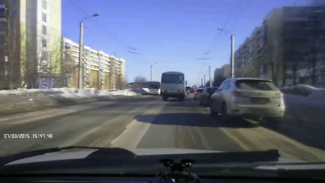 Водить по-русски! Бешаная маршрутка. смотреть онлайн