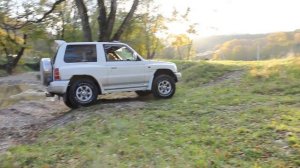 Mitsubishi Pajero 2