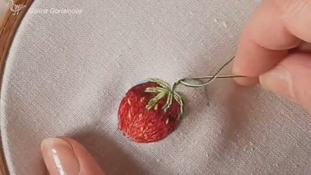 Как вышивать клубнику гладью