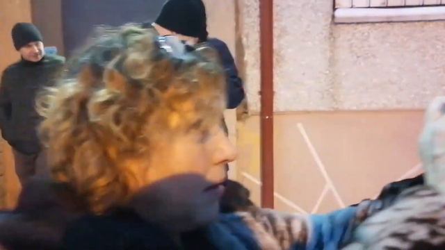 Попытка выселения многодетной семьи (2)