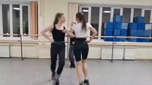 Новогодний флеш-моб «Снег и ёлки»