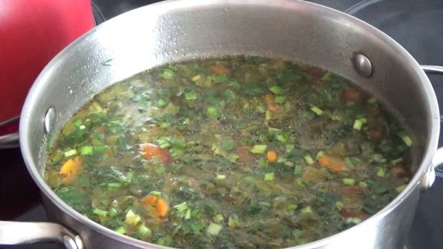 ЛЕТНИЙ ВИТАМИННЫЙ СУПЧИК из крапивы! Как у бабушки в деревне!#SUMMER VITAMIN SUPER! смотреть онлайн