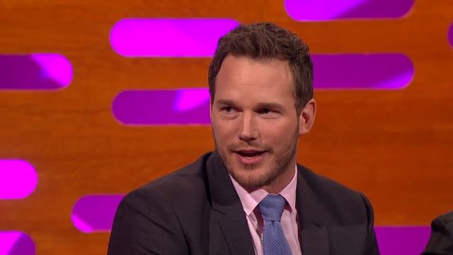 Chris Pratt Absolutely Nails TOWIE Accent - The Graham Norton Show смотреть онлайн
