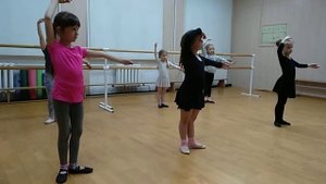 Второе пор-де-бра для детей 4-5 лет