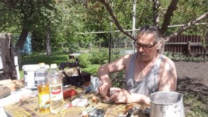 С ЧЕСНОКОМ на КАРАСЯ ! Всегда клюет !
