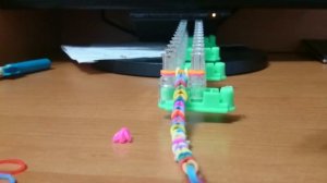 Как плести на станке, короткий видео урок