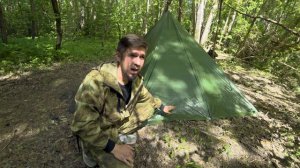 ПАЛАТКА ИЗ ТЕНТА 3*4 ПРОСТОЙ СПОСОБ. ГОТОВЛЮ СУПЕР ХОТ-ДОГИ. ЛЕСНАЯ КУХНЯ. SOLO BUSHCRAFT CAMP