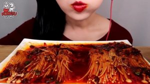 ASMR SPICY ENOKI MUSHROOMS MUKBANG 불닭 마라 팽이버섯 먹방(레시피 포함) WITH FIRE SAUCE NO TALKING EATING SOUNDS