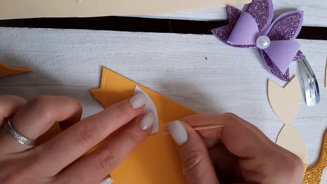 БАНТИК С УШКАМИ ИЗ ФОАМИРАНА | DIY | мастер-класс заколки из фоамирана #бантикизфоамирана