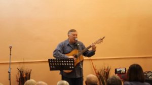 Андрей Широглазов с песней "Про белый пароход".