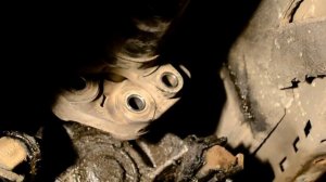 Замена САЛЬНИКА хвостовика МКПП BMW 525