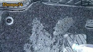 Сравнение ковриков: 3D экокожа и ворс или резиновые?